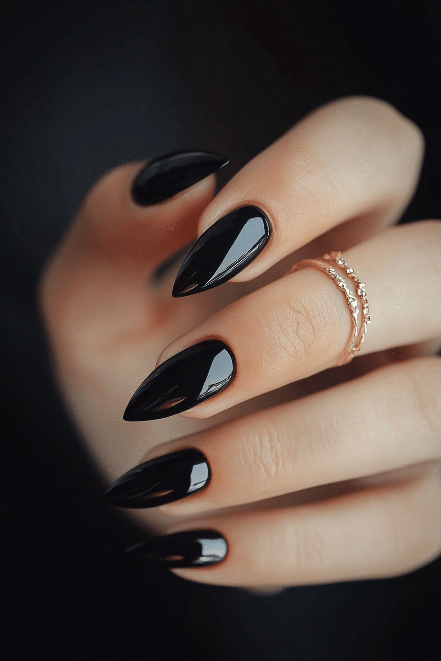 26. Classic Black Gloss (Nail Design Ideas) - Nail Design Ideas